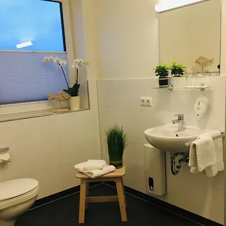 Konukevi Seecafe Zarrentin am Schaalsee